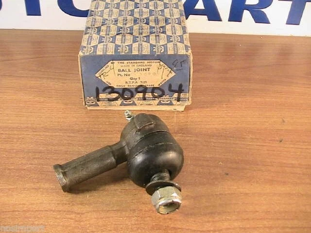 Barra de amarre de dirección Triumph TR4 TR4A Stanpart NOS 130904 ref.667-265 1962-1967 Foto 1 de 3