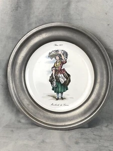 Plato de porcelana vintage REVOL FRANCE, PERCHA DE PELTRE, Merchande De Creme - Imagen 1 de 10