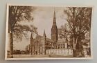 alte Postkarte, Ansichtskarte AK Salisbury Cathedral, England Fotopostkarte
