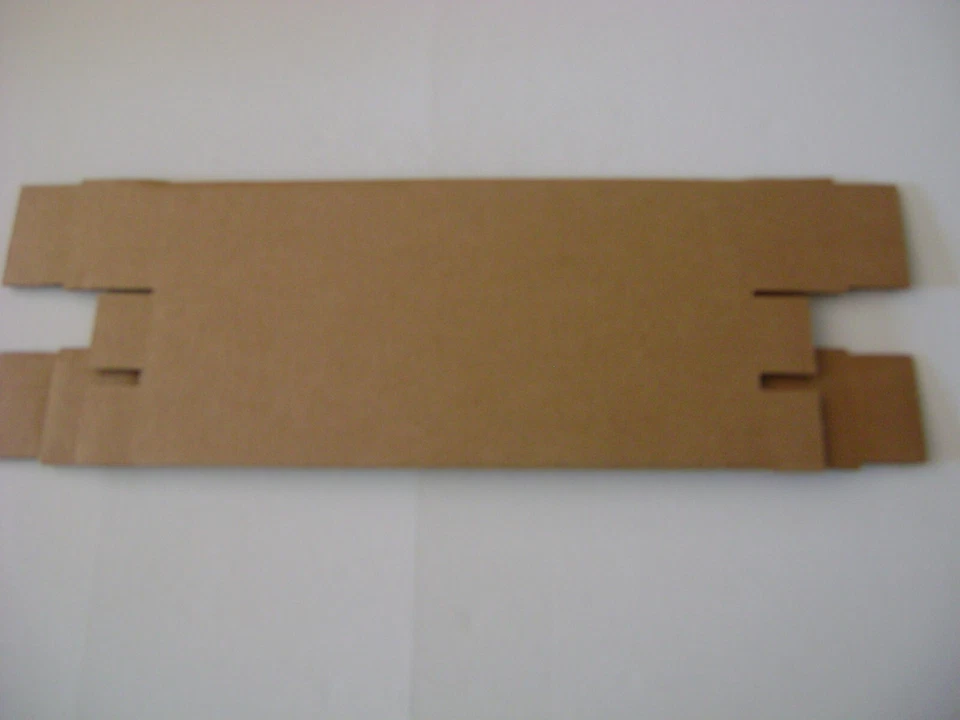 Пустая коробка для репродукций гофрированного двигателя Alco Lionel - Изображение 1 из 1