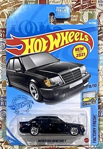 Hot Wheels Nuevo para 2021 HW Fresco de Fábrica 8/10 Mercedes Benz 500 1:64 Diecast NUEVO - Imagen 1 de 3