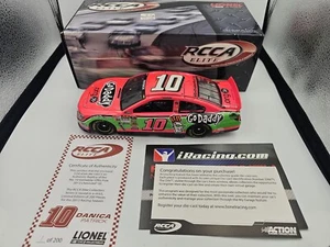 2013 Danica Patrick Elite Go Daddy Pink DIN#1 1:24 Diecast - Picture 1 of 7