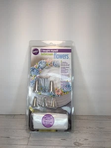 New Decorating Kit, I Thought Myself Buttercream Flowers, 19 Pc By Wilton - Picture 1 of 2