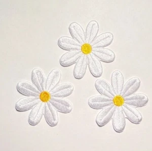 daisy applique daisy patch white daisy flower patch 2" 3 pcs iron or sew on - Picture 1 of 4