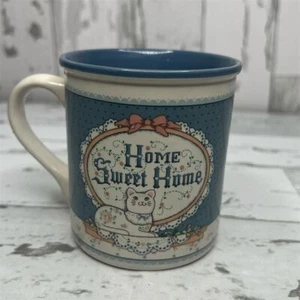 Vintage 1989 Fabrizio Home Sweet Home weiße Katze Keramiktasse blau Blumenmuster - Bild 1 von 7