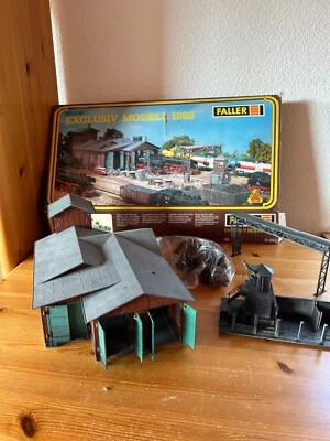 Modelleisenbahn HO Faller B-988 Bahnbetriebswerk "Exclusiv" - Bild 1 von 4