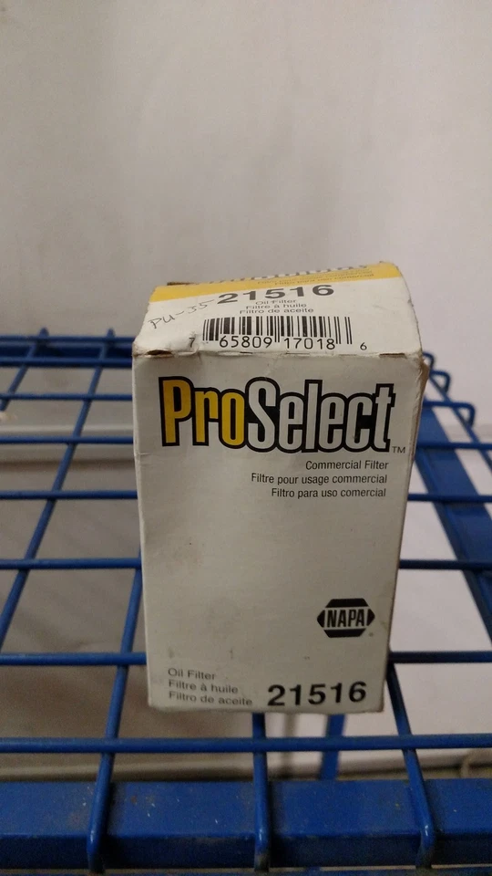NAPA 21516 OIL FILTER - Image 1 of 1