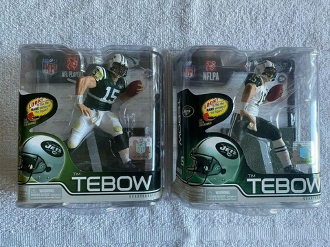 2 McFarlane NFL Series 30 ~TIM TEBOW  New York Jets~ Green & White (Home & Away) Cover
