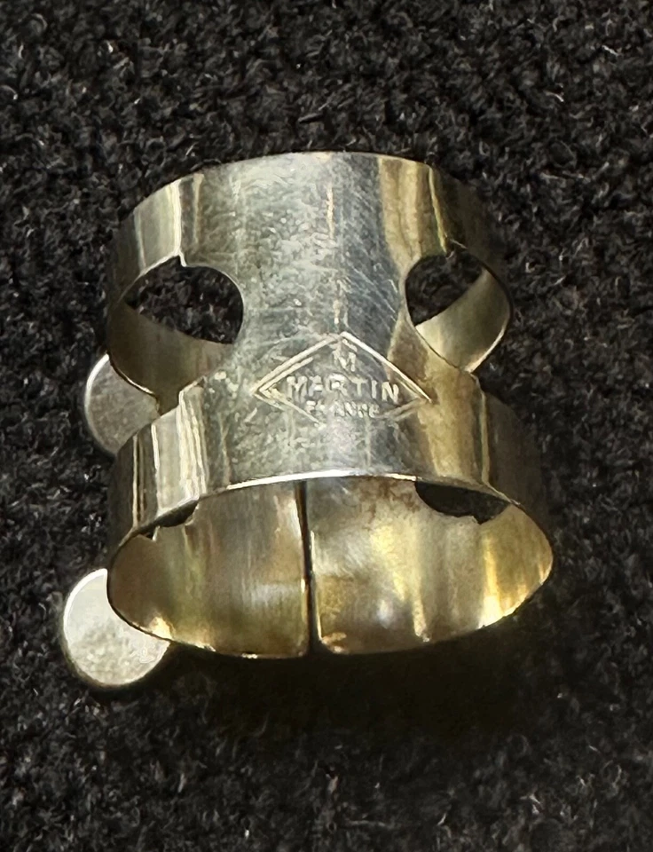 Saxofón tenor vintage M. Martin Francia ligadura plateado Foto 1 de 3