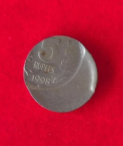 5 RUPEES ERROR COIN (1998) - Picture 1 of 2