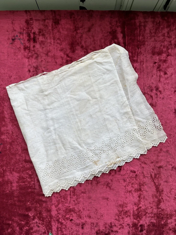 150 Cm Broderie Sur Mousseline Ancienne  - Photo 1/4