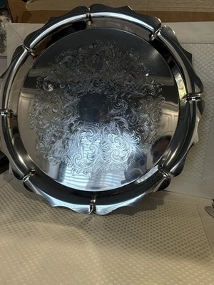 Plato grabado vintage Lunt plateado "Early Dublin" 15 pulgadas borde festoneado Foto 1 de 4