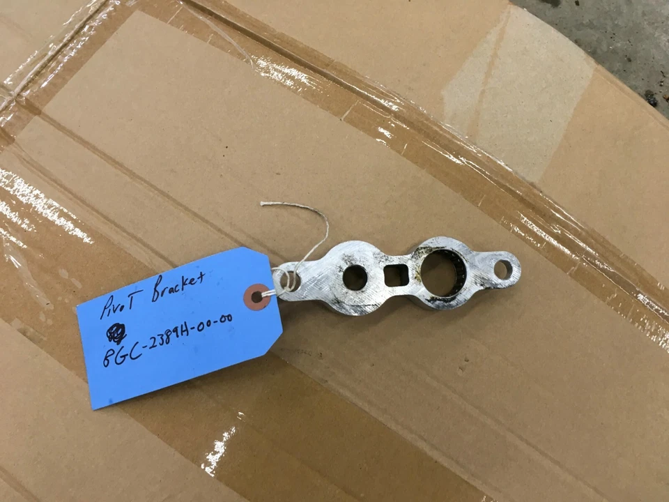 YAMAHA Pivot Bracket Bearing  Venture Lite MP Phazer GT RTX XTX 8GC-2389H-00-00 Foto 1 de 1