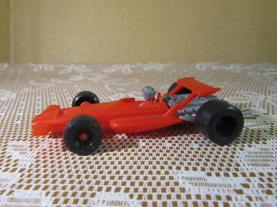 738Y Vintage 1970 Dulcop Italia March Ford 701 F1 Rosso Gioco Plastica 1:48 - Immagine 1 di 4