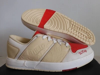 NIKE AIR JORDAN NU RETRO 1 BAJO TATUM PE MARFIL PÁLIDO-UNI ROJO TALLA 11 [FB1300-100] Foto 1 de 4