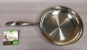 OMELET PAN - WOLFGANG PUCK - 18/10 SURGICAL GRADE STAINLESS STEEL - 9" - #042013 - Picture 1 of 6