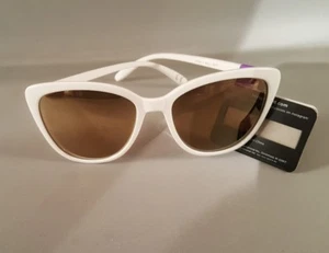 Foster Grant Sunglasses MaxBlock White Plastic Mirror Lenses New - Picture 1 of 6