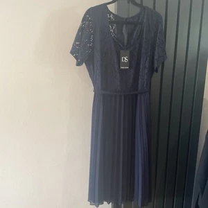 Double Second Ladies Navy Lace Dress Size 24 New With Tags - Picture 1 of 1