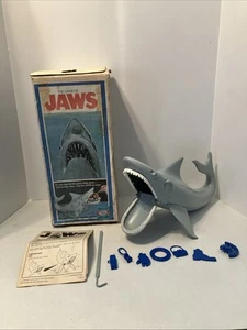 The Game of Jaws Vintage 1975 Ideal Game w/ Original Box 7 Pieces Hook -READ - Picture 1 of 24