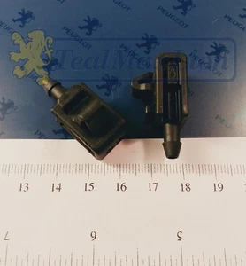 2 Scheibenwaschdüsen Renault Fluence Scénic II & III Laguna III Megane II & III - Bild 1 von 1