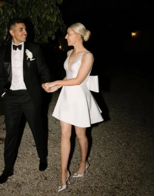 Vestido de novia corto con lazo, falda de novia corta de satén, vestido de novia de corte Foto 1 de 4