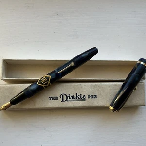 CONWAY STEWART  DINKIE 560 14CT   GOLD  NIB FOUNTAIN PEN   STICKERED N/MINT - Picture 1 of 16