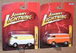 JOHNNY LIGHTNING 1965 VOLKSWAGEN TRANSPORTER LOT OF 2 NEW - Picture 1 of 8