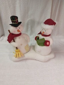 Hallmark Jingle Pals Mr/Mrs Snowman Animated Singing Dancing Caroling Plush 2003 - Picture 1 of 9