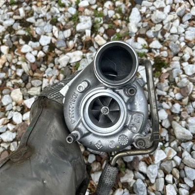 Audi A8L S8, S7, S6 2013-16 montaje turbo uso ligero menos de 1 hora de funcionamiento Foto 1 de 4