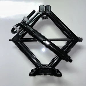 2016 2019 FORD EXPLORER JACK AND LUG WRENCH - Picture 1 of 2