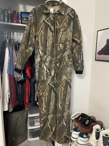 Men's Vintage Game Winner Coveralls Large Hardwood Realtree Camo Insulated - Picture 1 of 3