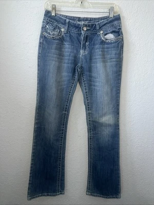 Pantalones de mezclilla azul amatista tiro medio corte bota talla 9 bolsillos adornados Foto 1 de 4