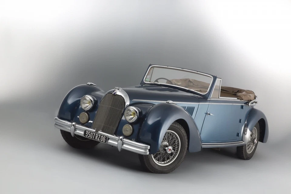 PRE-ORDER! Esval 1948-1950 Talbot Lago T26 Record Convertible Open Top 1:43 - Image 1 of 1