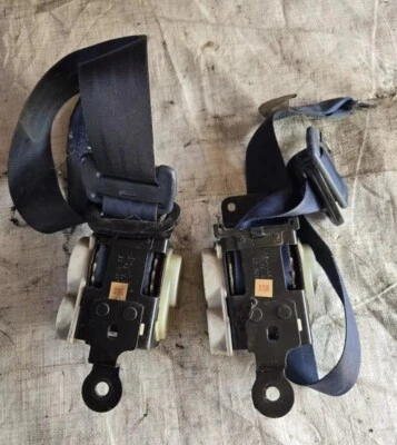 1984-1986 Nissan 300ZX VG30 Z31 LH & RH Front Seat Belt Retractors Blue - Image 1 of 4