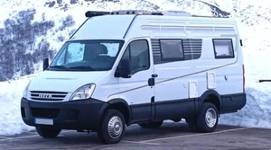 Zestaw kołpaków ze stali nierdzewnej 16 cali pasuje do Iveco Daily 59 65 70 72 Kamper - Zdjęcie 1 z 11