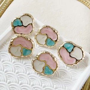 5pcs 21x18mm Shiny gold border abstract shape metal clothing shank button sewing - Picture 1 of 4