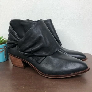 Sole Society 'Natalyia' Knotted Black Leather Ankle Booties Women's Size 9.5M - Picture 1 of 7