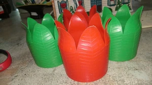 4 1960s Plastic Cup Holder Dapol Tulip Tom Collins Glass Red Green Christmas  - Picture 1 of 5