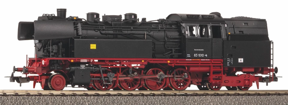 Piko 50639 H0 ~Dampflok/Sound BR 83.10 DR IV + PluX22 Dec. 3 Leiter Märklin - Bild 1 von 1