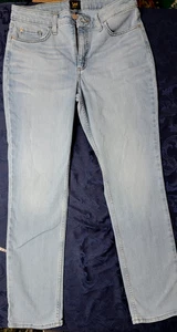 Lee Women s Light Blue Jeans Straight Leg Size 12L - Picture 1 of 9