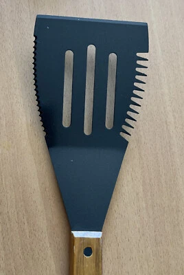 JUST Grilling Super Espátula Punho de Borracha Antiaderente Churrasqueira Perfeita Nova - Imagem 1 de 4