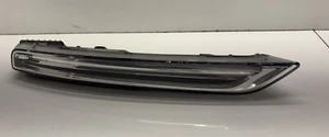 2015-2018 Porsche Cayenne Right Passenger Side fog light OEM 7P5.941.182.J - Picture 1 of 9
