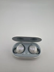 Samsung Galaxy Buds Earbud Bluetooth Headphones SMR170 No Charger For Parts!!!!! - Photo 1 sur 7