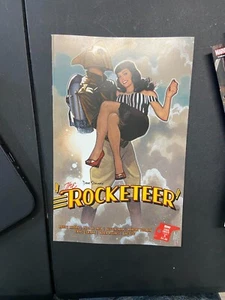The Rocketeer Cover A (Hughes) 2023 - Imagen 1 de 2