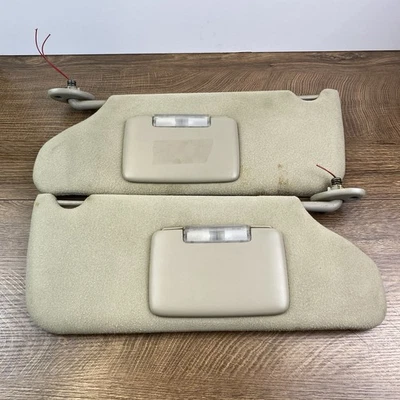 Jeep Grand Cherokee 1999-2003 conjunto de pares de parasol gris con luz Foto 1 de 4