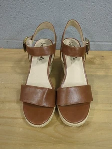 J11 LIFESTRIDE VELOCITY 2.0 Brown Ankle Strap Wedge Women's 8.5 NO BOX - Picture 1 of 6