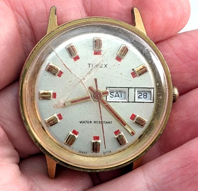1974 TIMEX Marlin Day Date Calendar Vintage 35mm Watch Movement PARTS REPAIR - Image 1 of 4