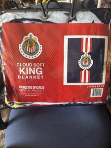 Chivas Guadalajara Cloud Soft King Size Blanket 84"x94" - Picture 1 of 3