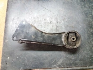 HYUNDAI EXCEL SCOUPE X3 PONY MOTOR MONTAJE OEM GENUINO 21851-24700 - Imagen 1 de 4