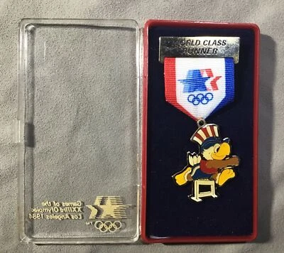 1984 Los Angeles Olympics World Class Runner Sam The Eagle Ribbon Pin NEW In Box - Image 1 of 4